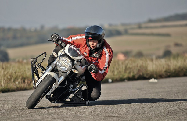 bezpečně na motorce, Míra Lisý