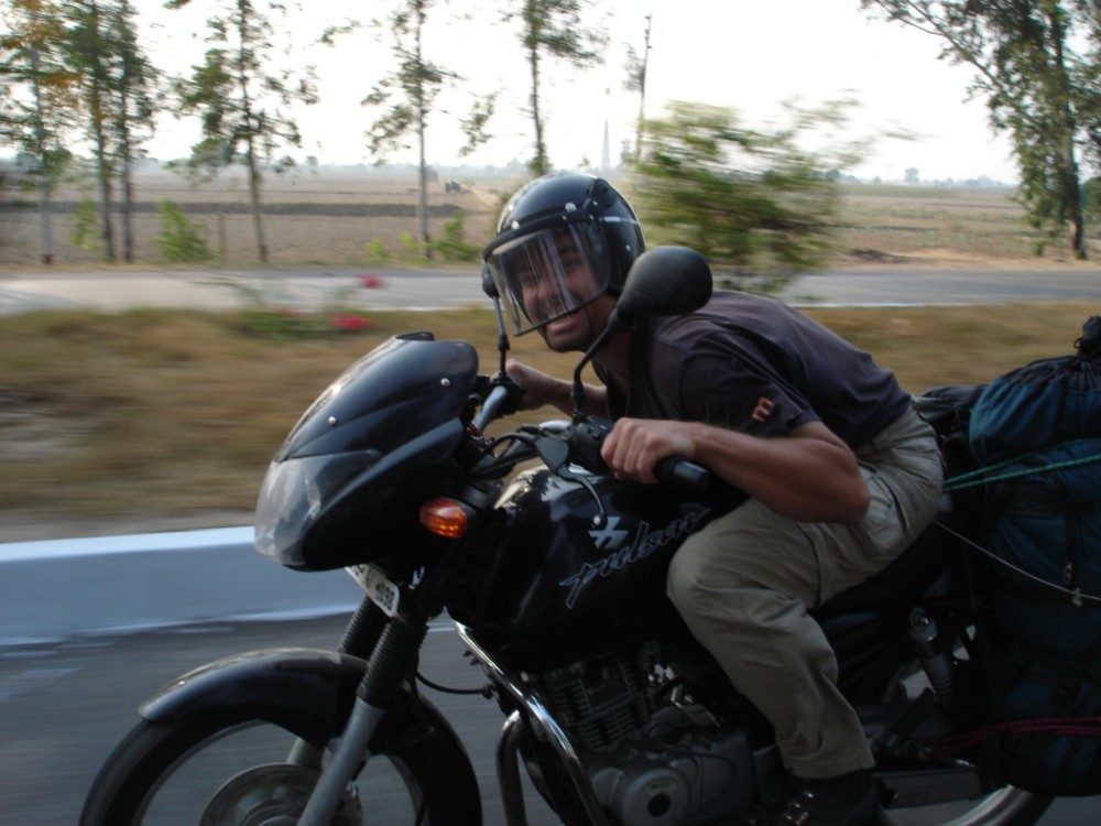 indie-motocykl-cestovani-2