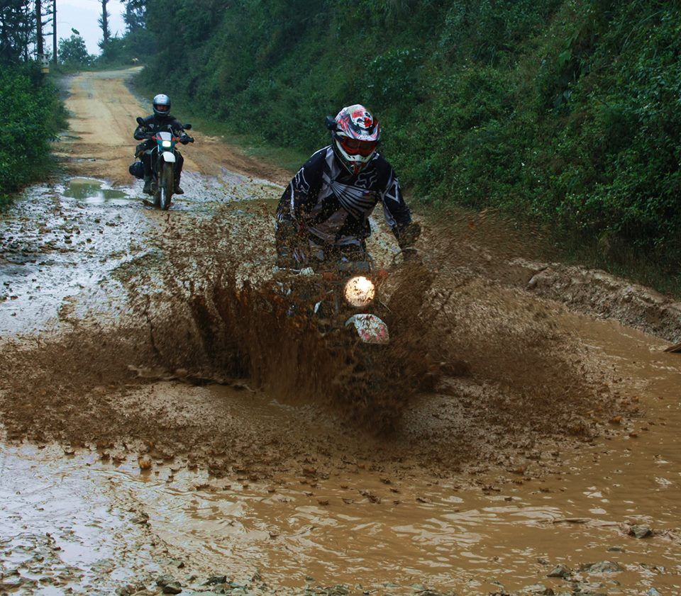 wet-offroad-vietnam